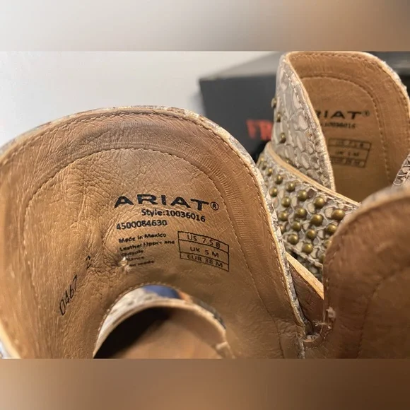 Ariat Dixon Rock N Roll Silver Snake Print Western Booties • Sz 7.5 • EUC - Picture 5 of 8